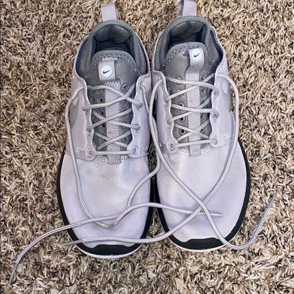 Nike Gray Women’s Size 8 Running shoes